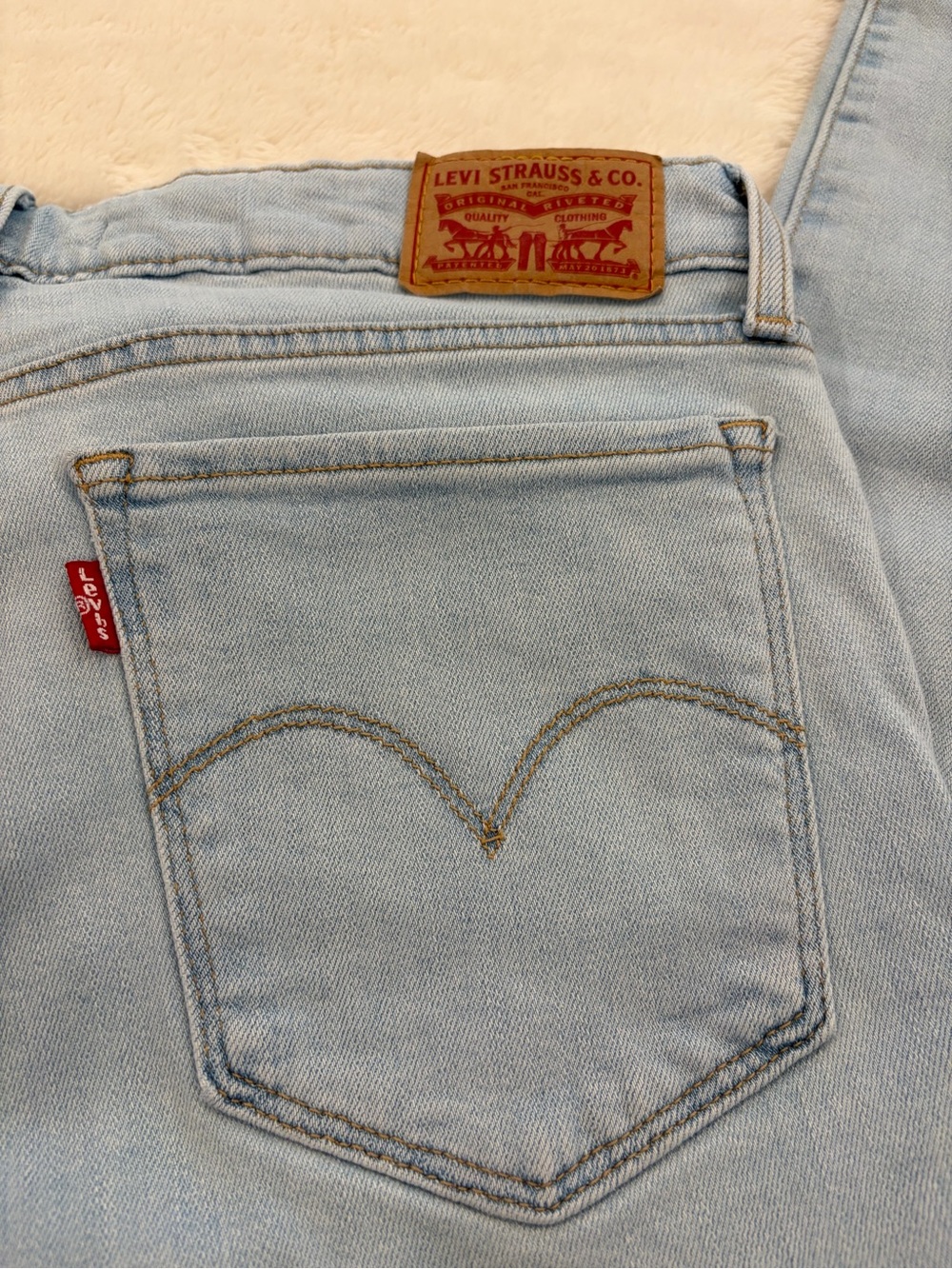 Levi’s 711 Skinny, Wm 29